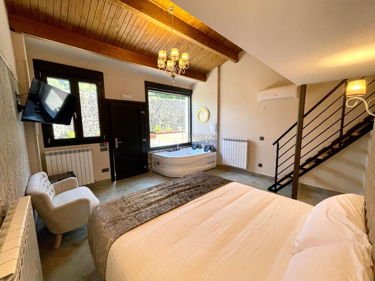 Akla Hotel Suites Valles Pasiegos Saro Eksteriør billede