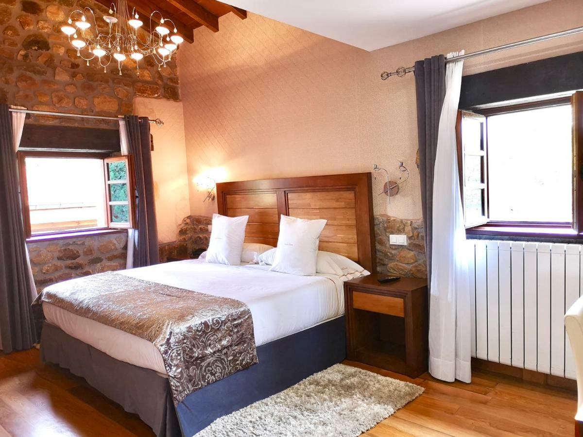 Akla Hotel Suites Valles Pasiegos Saro Eksteriør billede
